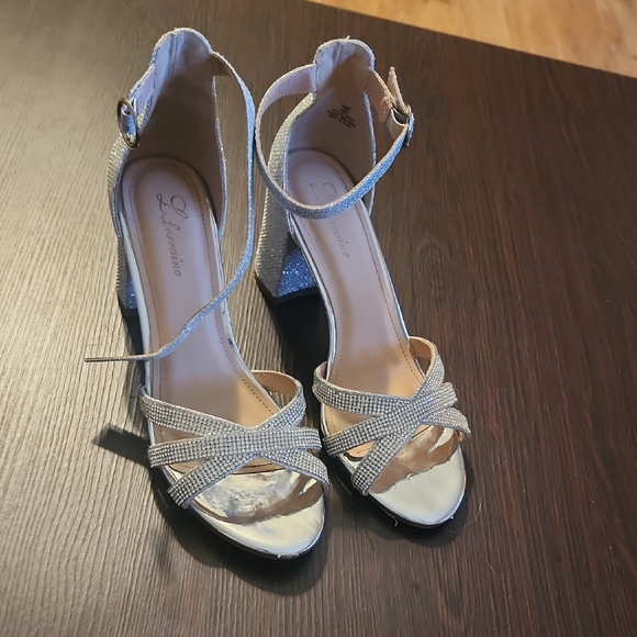 L Lorraine Shoes - L'Amour Glittering Silver Heels